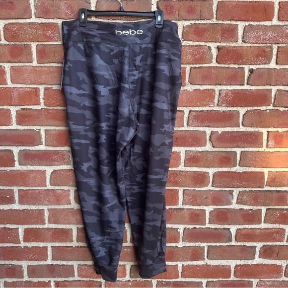 bebe Pants - NWT BEBE camo joggers black 1X 2X 3X $84MSRP
